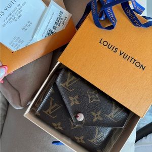 Louis Vuitton Victorine leather monogram wallet Small Authentic